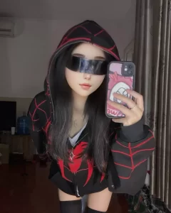 Quỳnh Bei thường không để lộ mặt