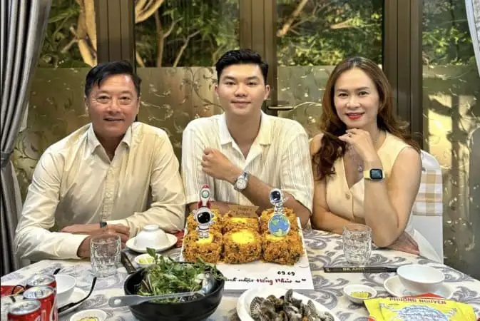 Chân dung người phụ nữ đứng sau thành công của Lê Huỳnh Đức