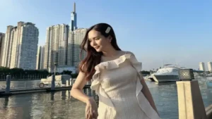 Tại sao Huyền Mi được gọi là "Ái nữ nhà bầu Hiển"?