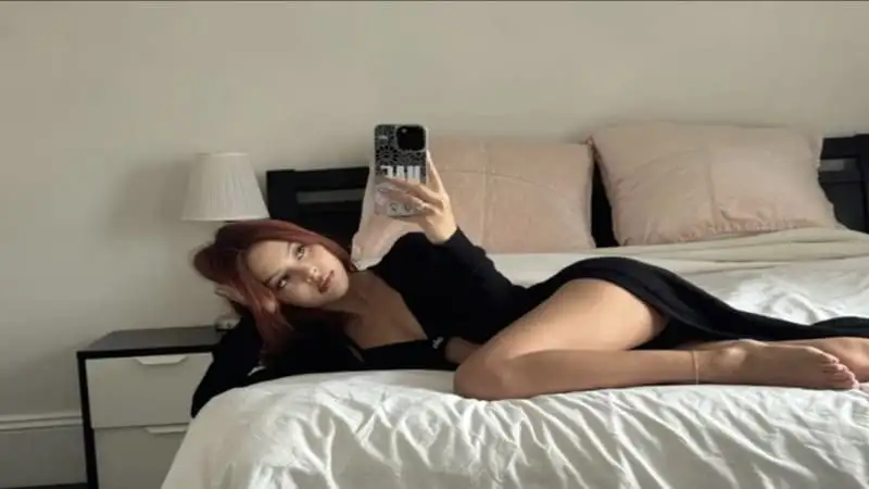 Lily Maymac là ai? Nhìn lại thời hoàng kim của "nữ hoàng môi tều"